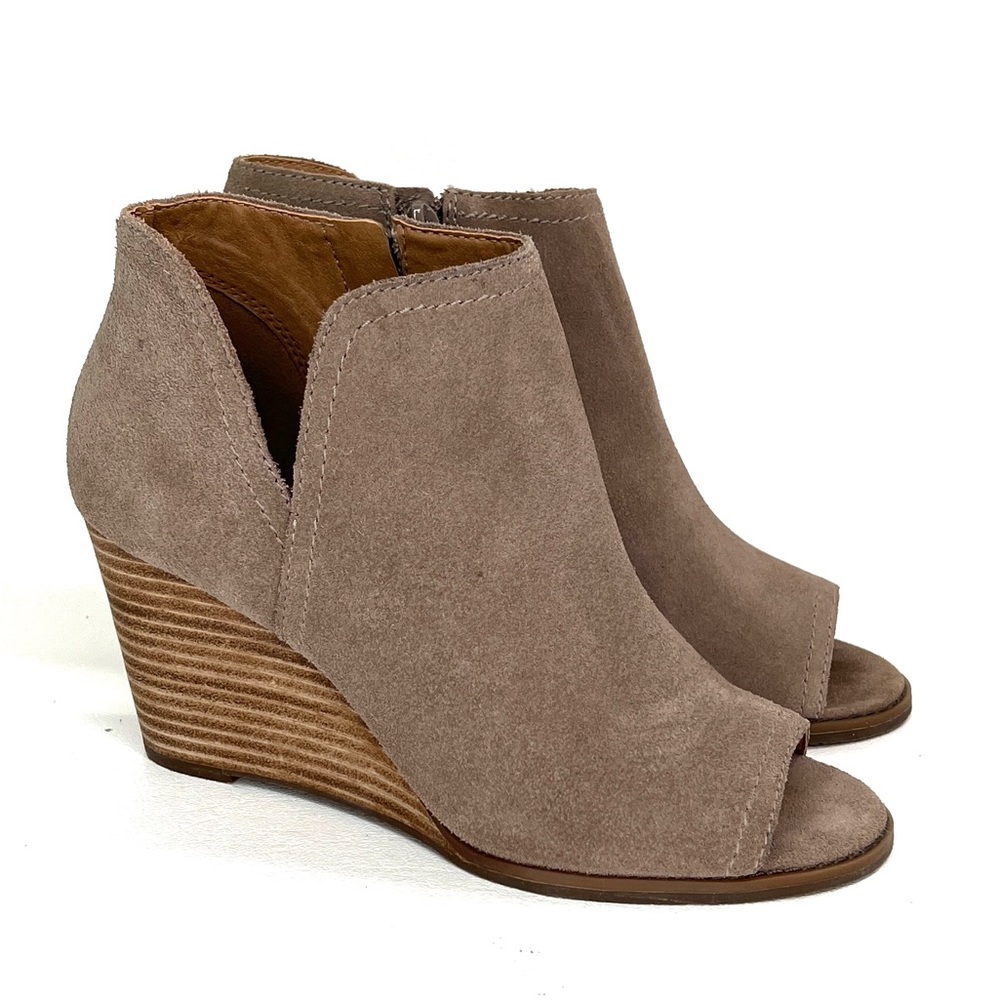 Lucky Brand Jareen Suede Wedge Open Toe Bootie, Size 7.5, Stonerock Oiled Sued